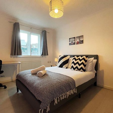 Jessica'S Place At Whitechapel London Luaran gambar