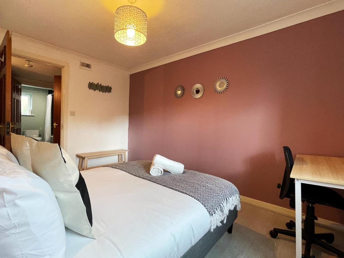 Jessica'S Place At Whitechapel London Luaran gambar
